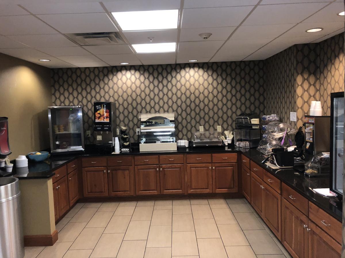Countryview Inn & Suites Robinson المظهر الخارجي الصورة