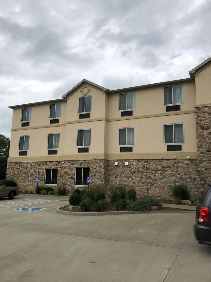 Countryview Inn & Suites Robinson المظهر الخارجي الصورة